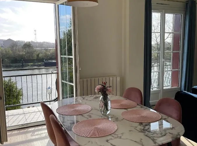 Ambiance Seine, Appartement Surplombant La Seine -51 M2, Anemone-