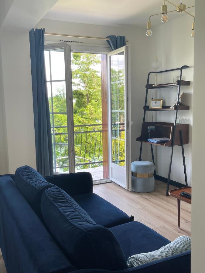 Ambiance Seine, Surplombant La Seine -51 M2, Anemone- Thomery